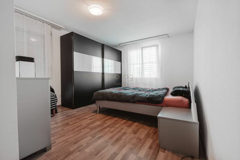 Appartamento in proprietà di 4,5 locali con balcone coperto a Cham (6)