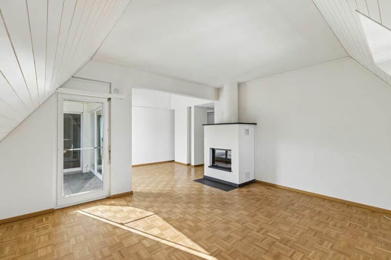 Spacious 5.5-room maisonette apartment with charm, hobby room & potential (6)