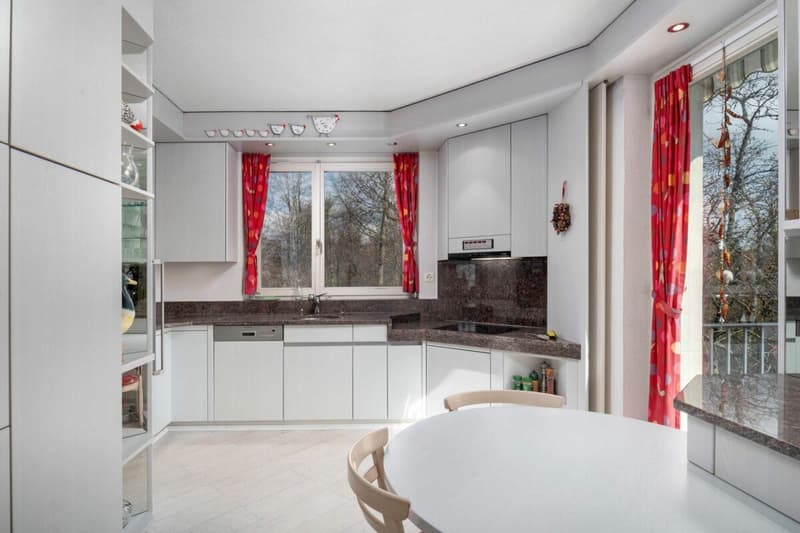 WG-Zimmer in exklusiver 7-Zimmer Maisonette-Residenz in Jugenstilvilla mit See-/Bergsicht (8)