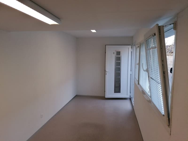 Storage Space / Available Space for Rent (2)