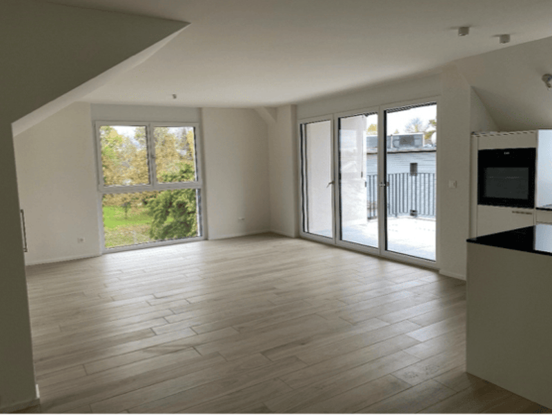 Moderne 4.5-Zimmer-Maisonette-Wohnung (3)