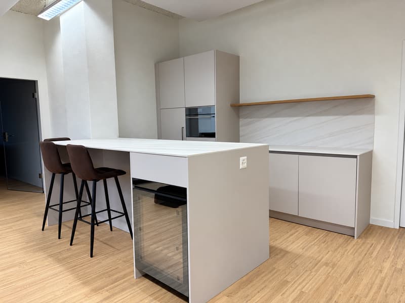 Modernes 2-Zimmer-Büro an zentraler Lage in Schlieren (4)