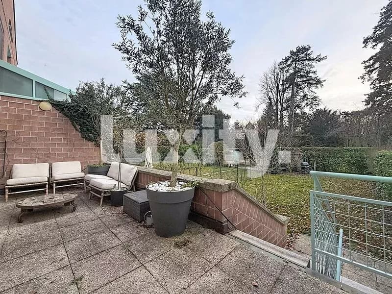 Haus mit eigenem Garten (1)
