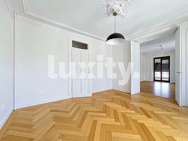 Appartement de caractère - Centre-ville Rive Gauche (2)