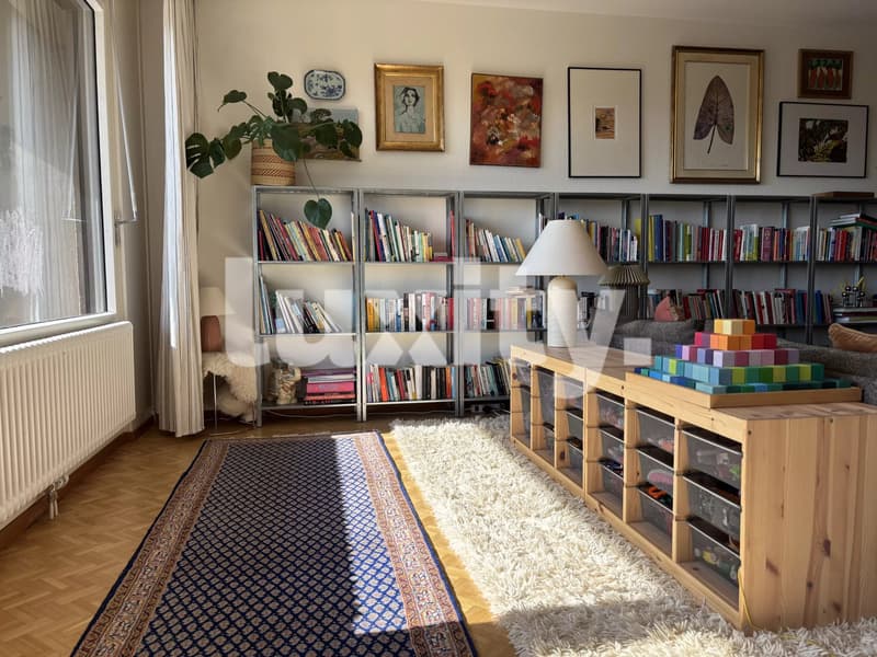 Beautiful apartment with terrace (2)
