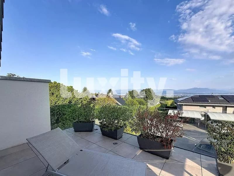 Magnifique appartement de standing climatisé avec vue panoramique sur le lac Léman et le Mont-Blanc a Genolier (9)