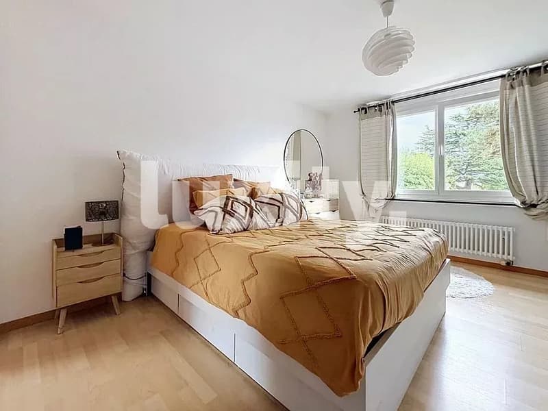ROLLE ? Belle maison mitoyenne de 7 pièces avec jardin et grande terrasse (4)
