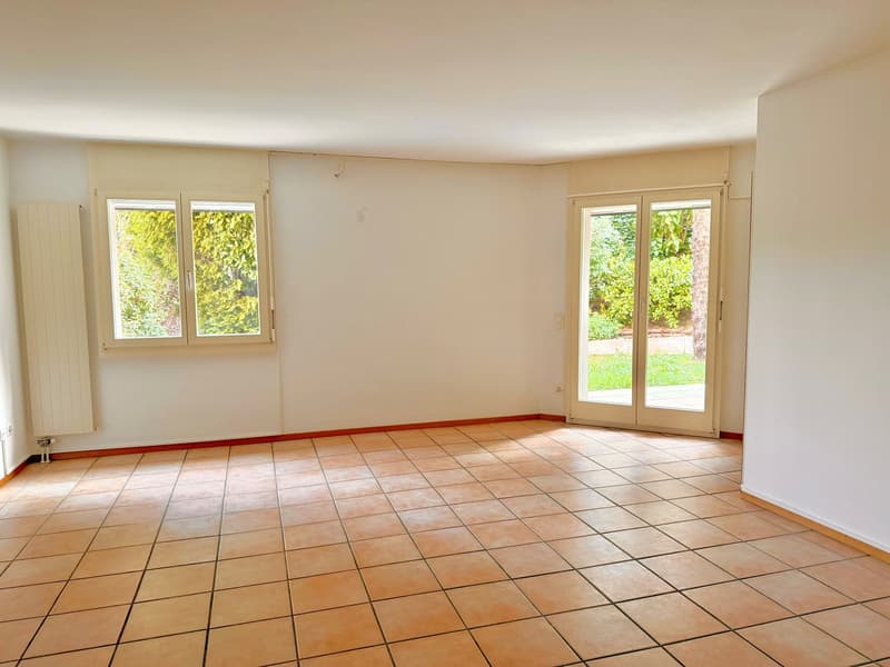 Imperdibile: appartamento 3.5 locali con giardino a Manno (4)