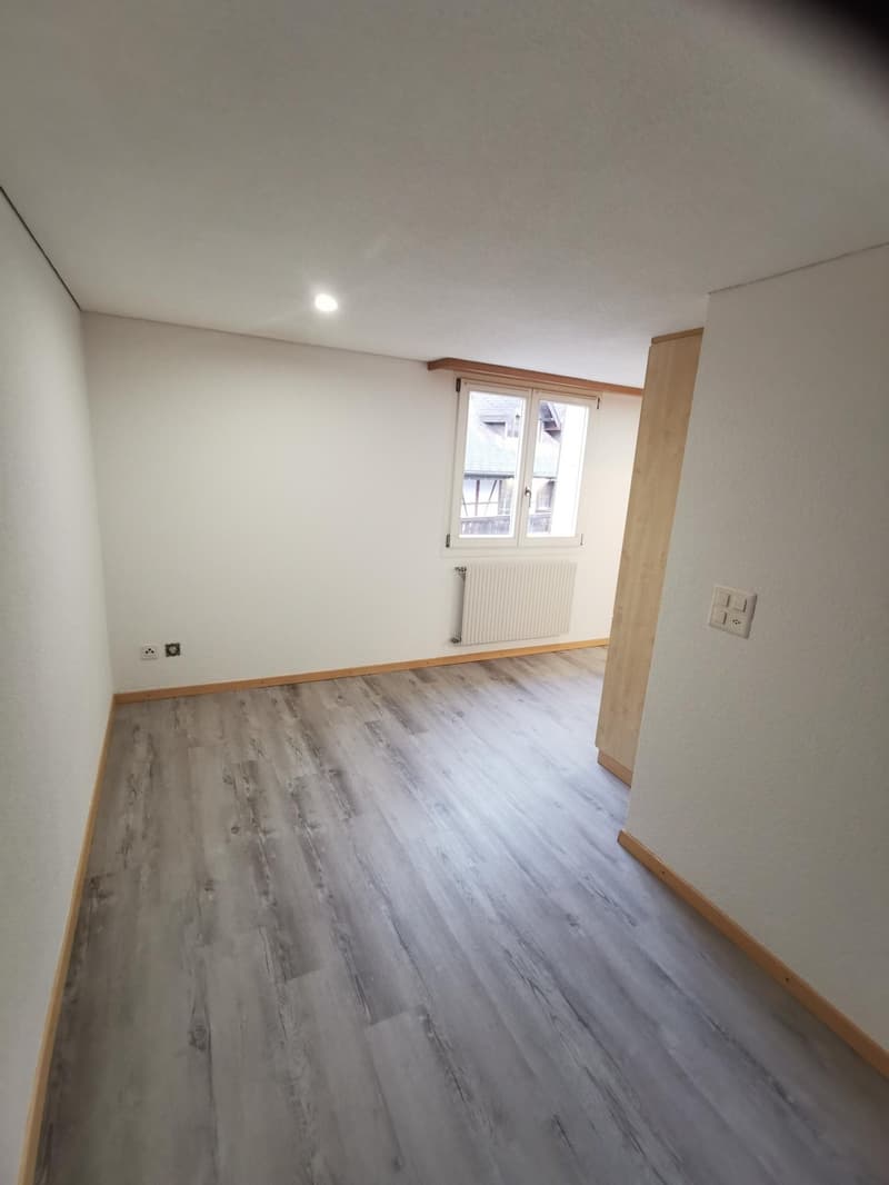 Studio 1er étage dans un immeuble ancien (9)