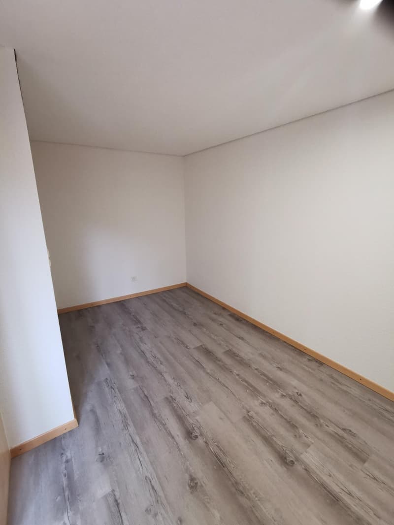 Studio 1er étage dans un immeuble ancien (8)