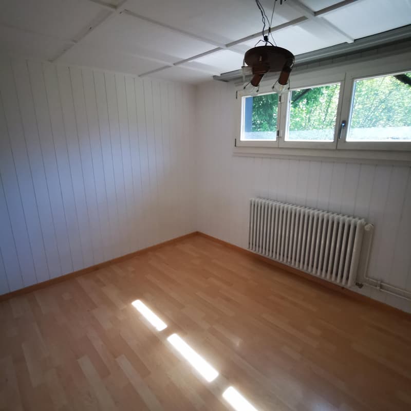Günstige 4.5-Zimmer-Wohnung in Bärau (4)