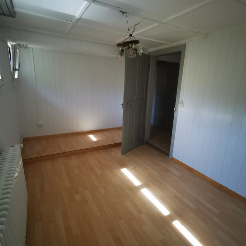 Günstige 4.5-Zimmer-Wohnung in Bärau (5)