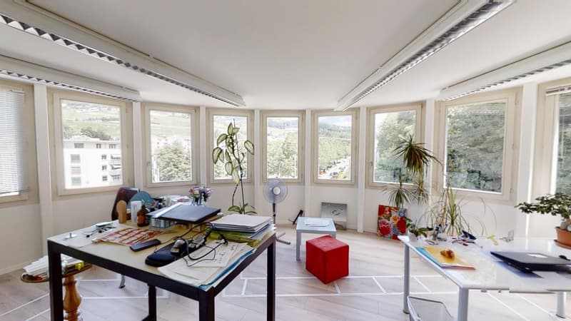 Spacious 12-room offices with balcony and panoramic view in Vevey with 4 parking spaces (7)