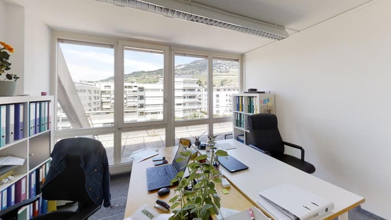 Spacious 12-room offices with balcony and panoramic view in Vevey with 4 parking spaces (12)