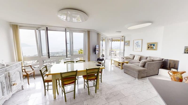 Magnificent 3-room attic apartment with panoramic views in Chernex (3)
