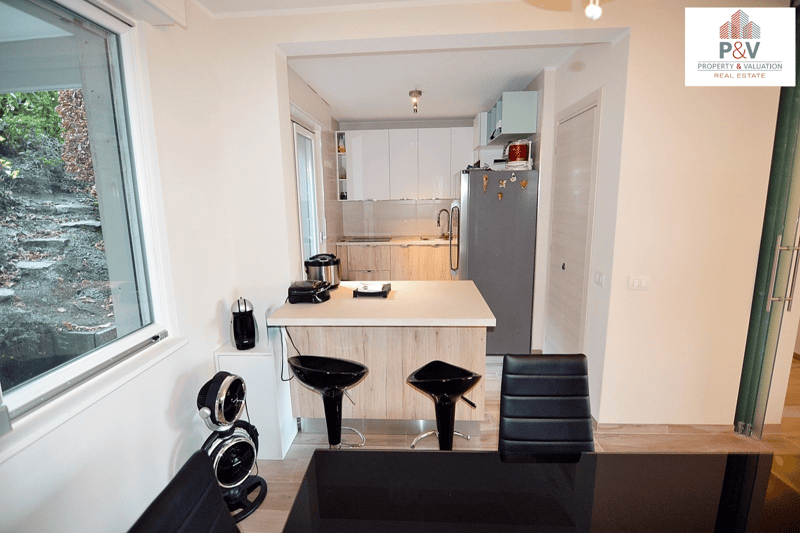 Bel appartement 3.5 complètement rénové au Paradis (5)