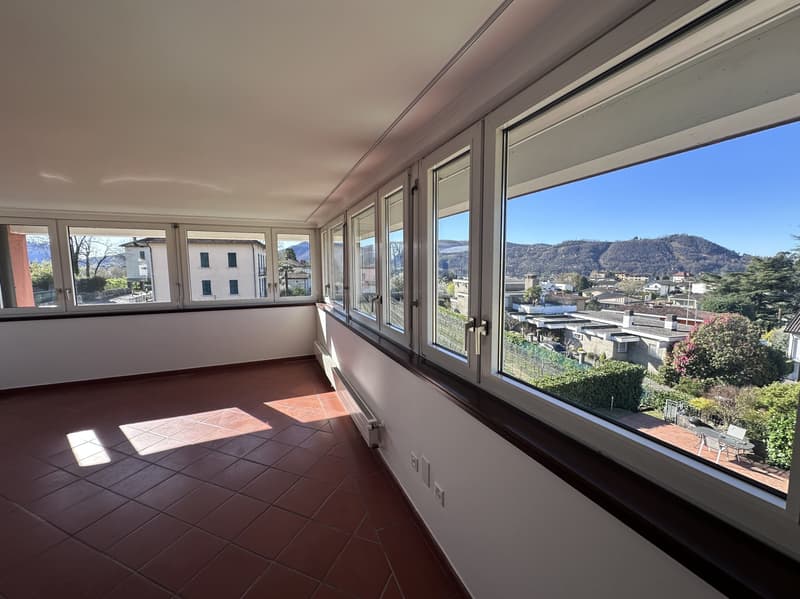 ATTIQUE 4.5 INCONTOURNABLE AVEC PISCINE ET VUE PANORAMIQUE (6)