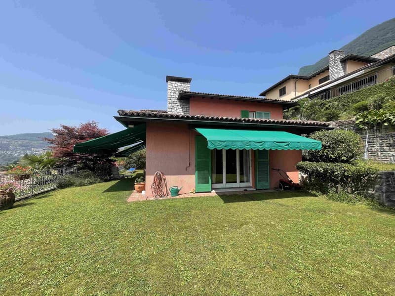 SPACIOUS HOUSE 5.5 IN A UNIQUE LOCATION IN PREGASSONA ALTA (3)