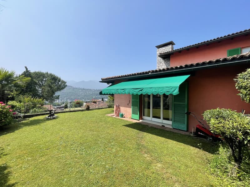 SPACIOUS HOUSE 5.5 IN A UNIQUE LOCATION IN PREGASSONA ALTA (4)