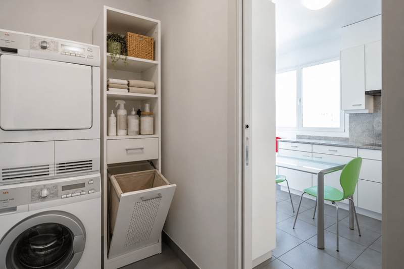 HELLES UND GERAUMIGES 3.5-ZIMMER-WOHNUNG IN STADT (6)