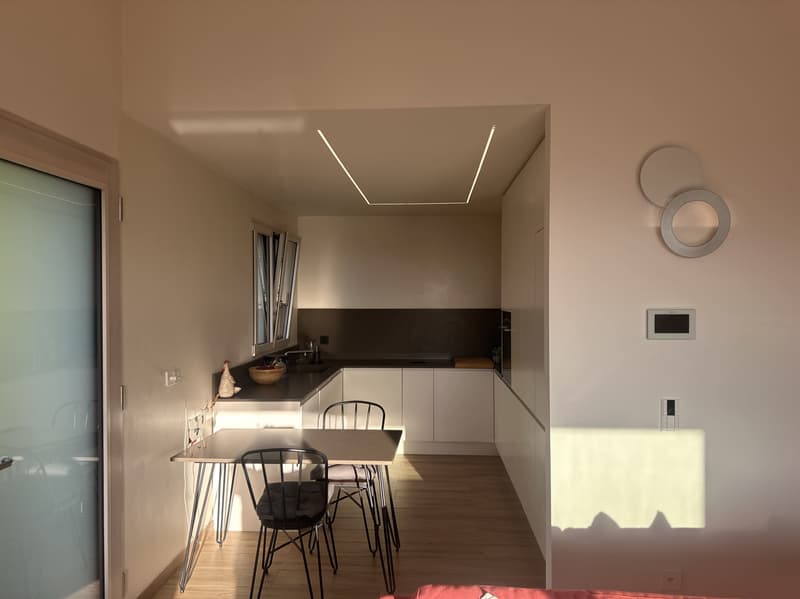SPETTACOLARE CASA 5.5 CON MERAVIGLIOSA VISTA LAGO (9)