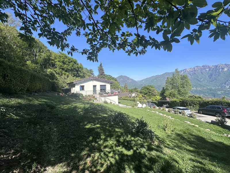 SPETTACOLARE CASA 5.5 CON MERAVIGLIOSA VISTA LAGO (5)