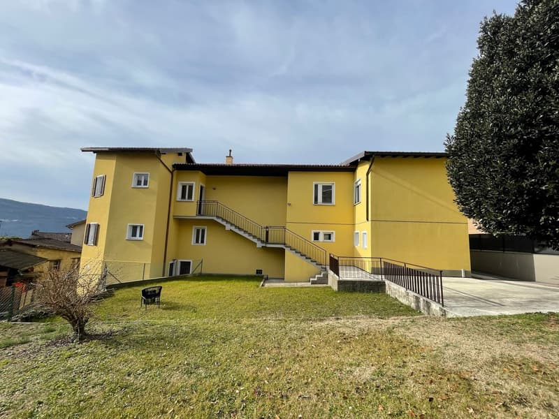 APPARTAMENTI 2.5 E 3.5 COMPLETAMENTE RIATTATI A MORBIO INFER (1)