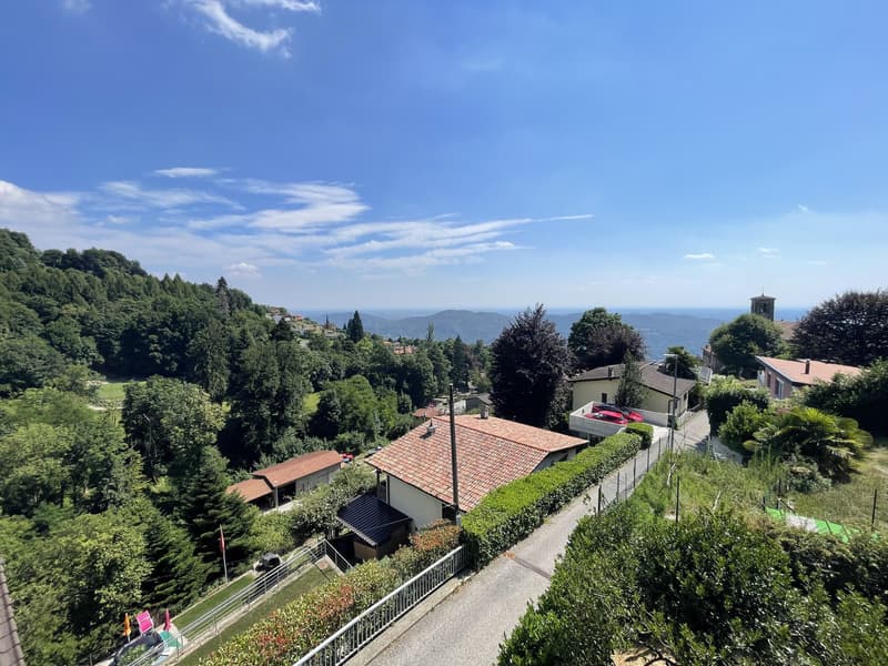 BELLA CASA UNIFAMILIARE IN POSIZIONE PANORAMICA (1)