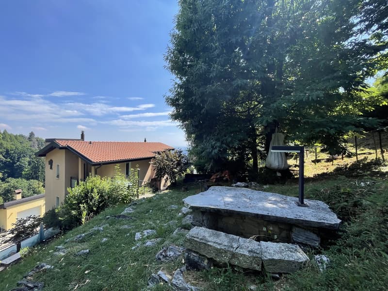 BELLA CASA UNIFAMILIARE IN POSIZIONE PANORAMICA (5)