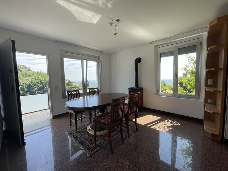 BELLA CASA UNIFAMILIARE IN POSIZIONE PANORAMICA (9)