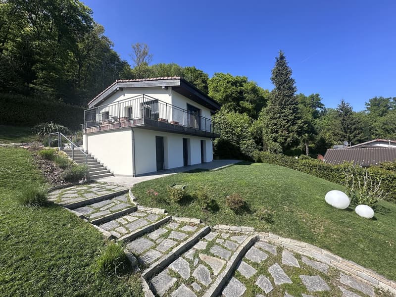 SPETTACOLARE CASA 5.5 CON MERAVIGLIOSA VISTA LAGO (1)