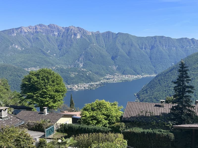 SPETTACOLARE CASA 5.5 CON MERAVIGLIOSA VISTA LAGO (6)