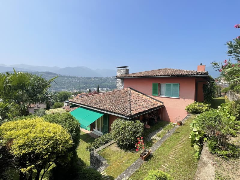 AMPIA CASA 5.5 IN POSIZIONE INTROVABILE A PREGASSONA ALTA (2)