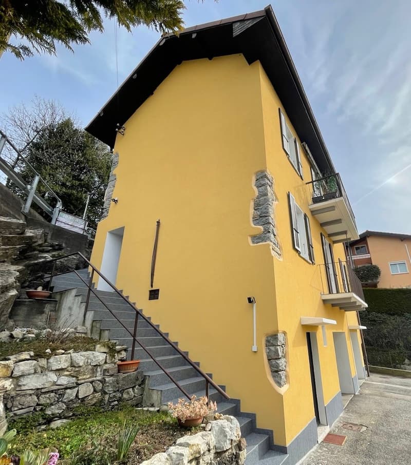 INTERESSANTE CASA 6.5 LOCALI CON GIARDINETTO (3)