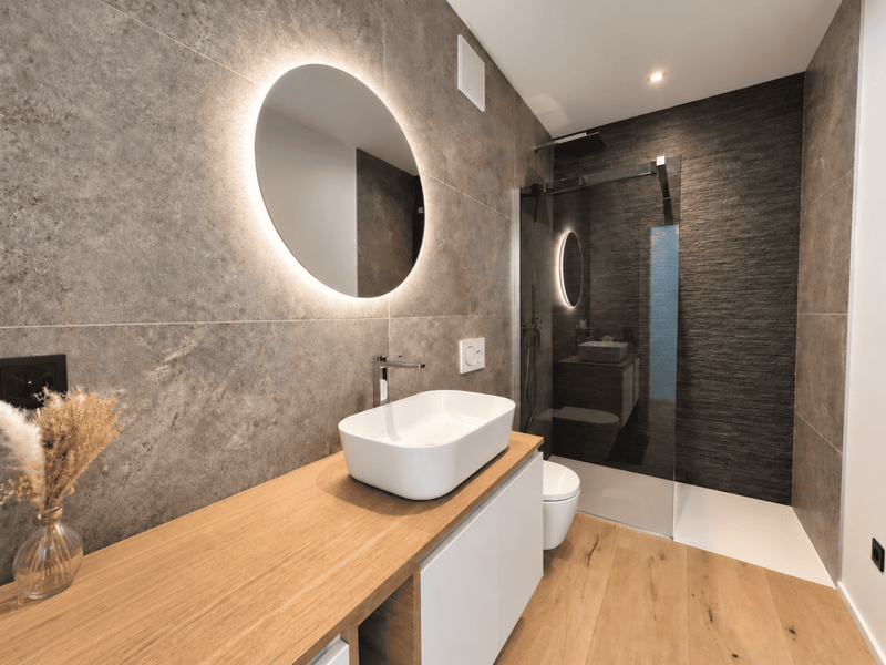 NUOVO ED AMPIO APPARTAMENTO CON LIFT PRIVATO E VISTA LAGO (12)