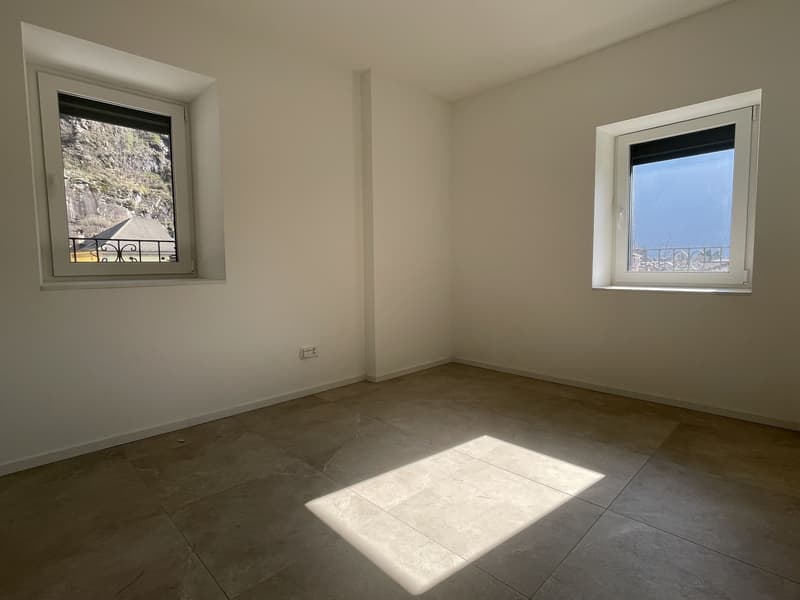PALAZZINA A REDDITO COMPLETAMENTE RISTRUTTURATA A POLLEGIO (12)