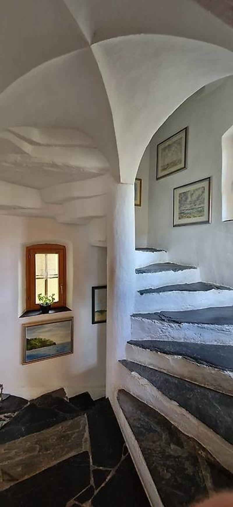 Dall'eccezionale nel cuore del borgo medievale di Saillon (11)