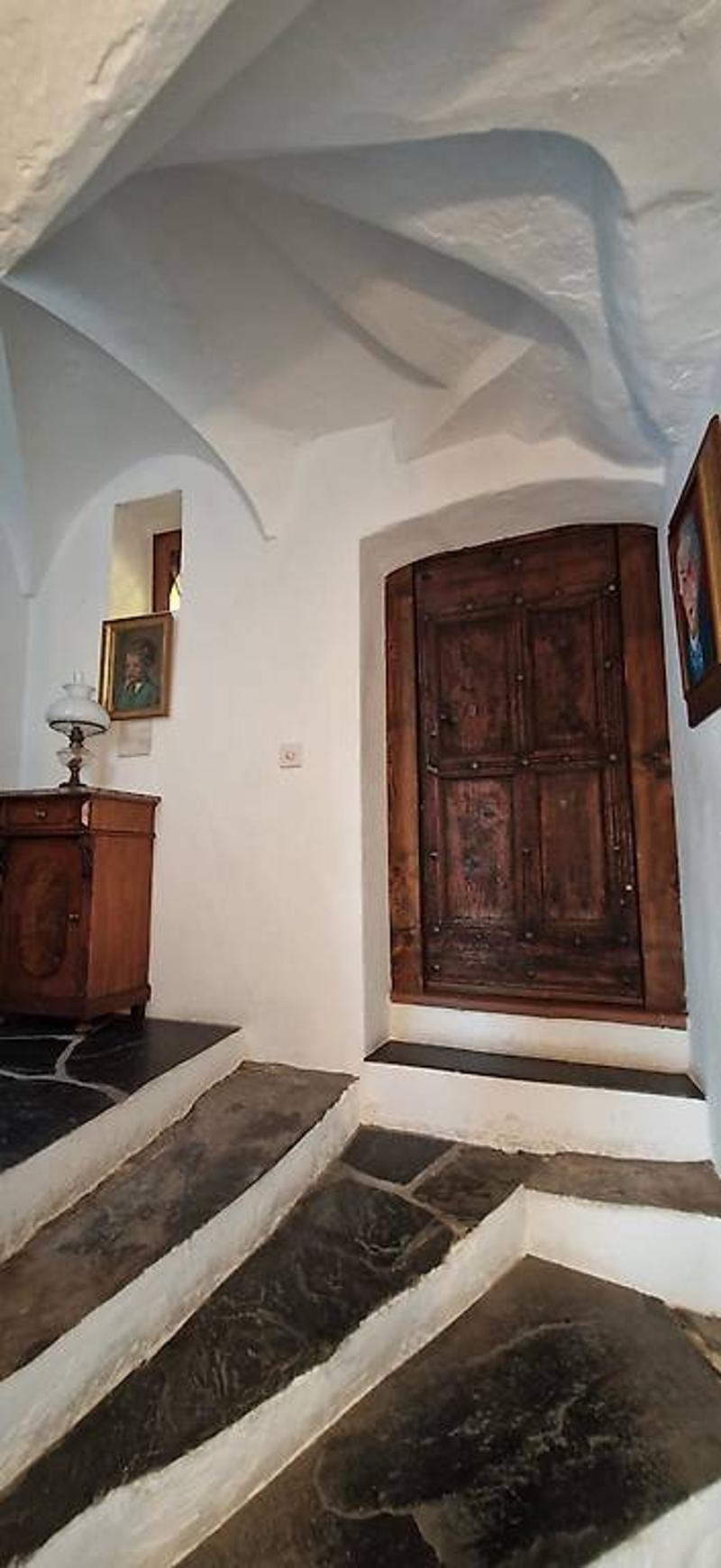 Dall'eccezionale nel cuore del borgo medievale di Saillon (8)