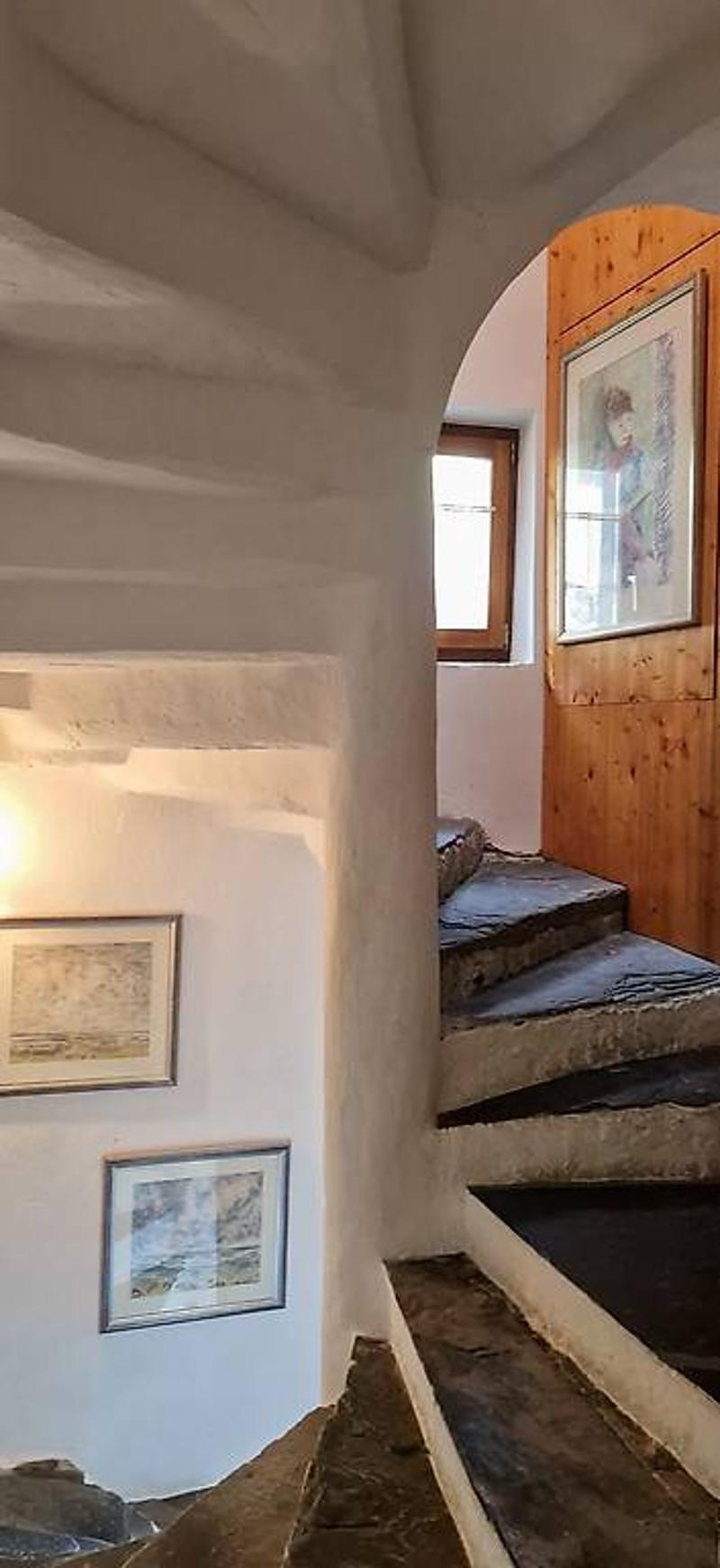 Dall'eccezionale nel cuore del borgo medievale di Saillon (9)