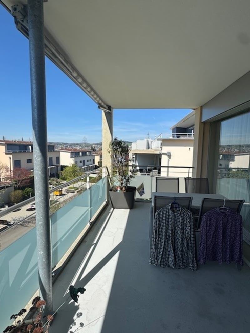 Helle 3.5-Zimmerwohnung mit Balkon in Baar – ab 15. Juli 2026 (1)