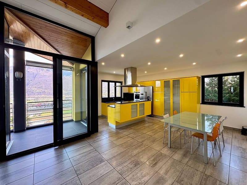 Camorino - Semi-detached house with stunning views and swimming pool (10)