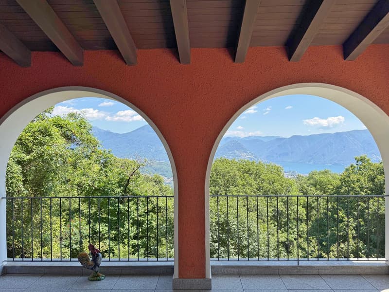 Cademario – Villa mit Pool und Seeblick als Zweitwohnsitz (2)