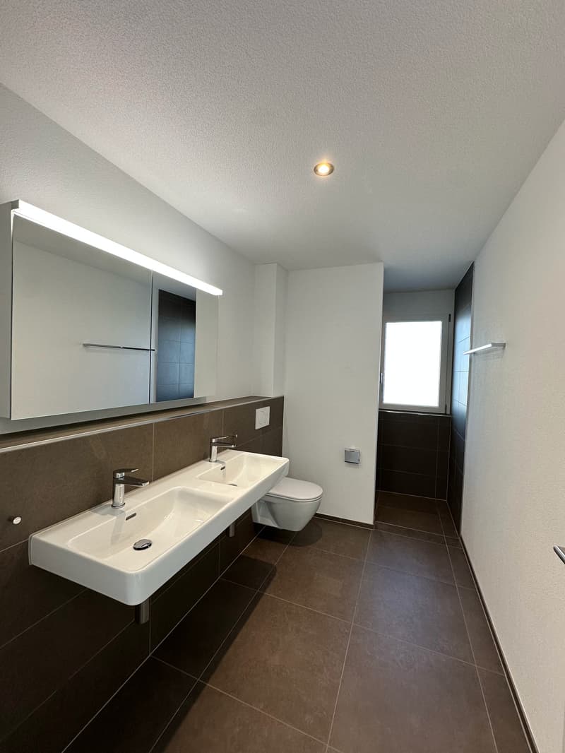 Attraktive 4.5-Zimmer-Wohnung mit grosszügigem Balkon in Grenchen (8)