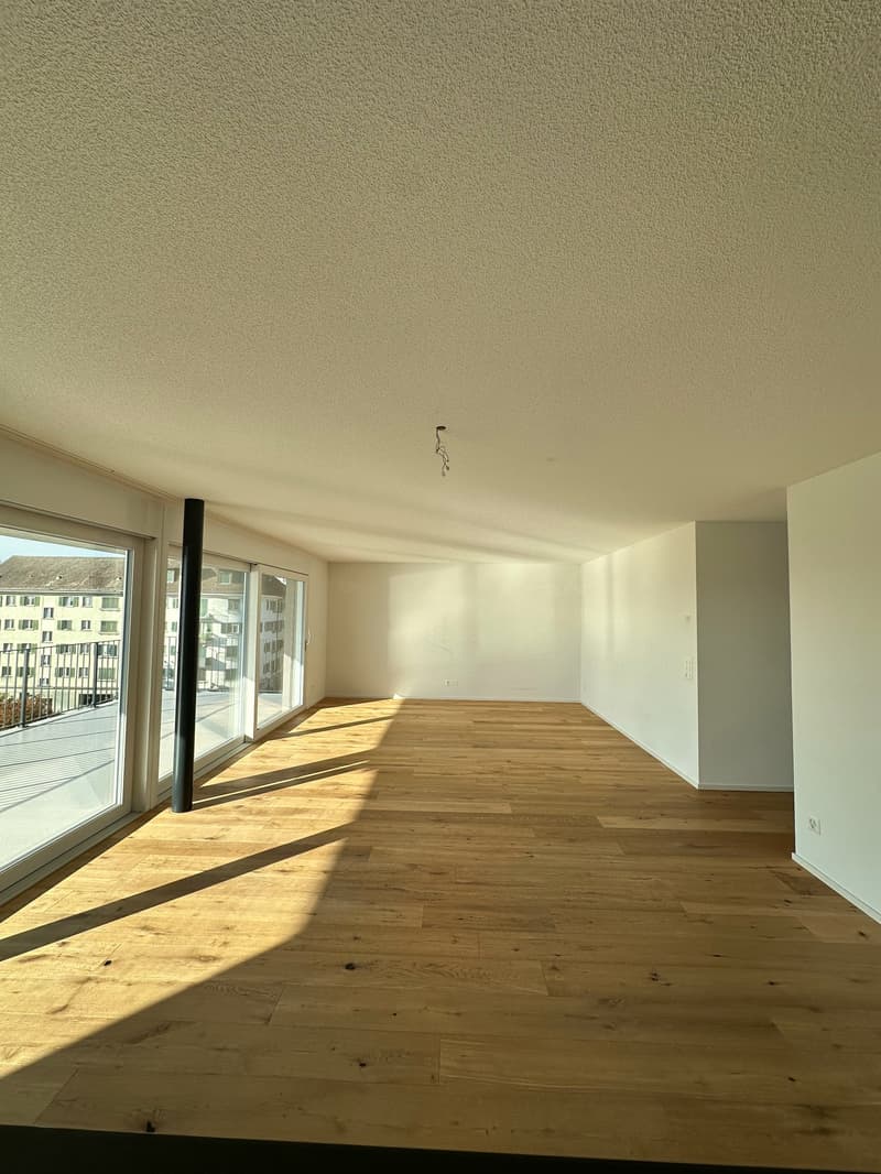 Attraktive 4.5-Zimmer-Wohnung mit grosszügigem Balkon in Grenchen (1)