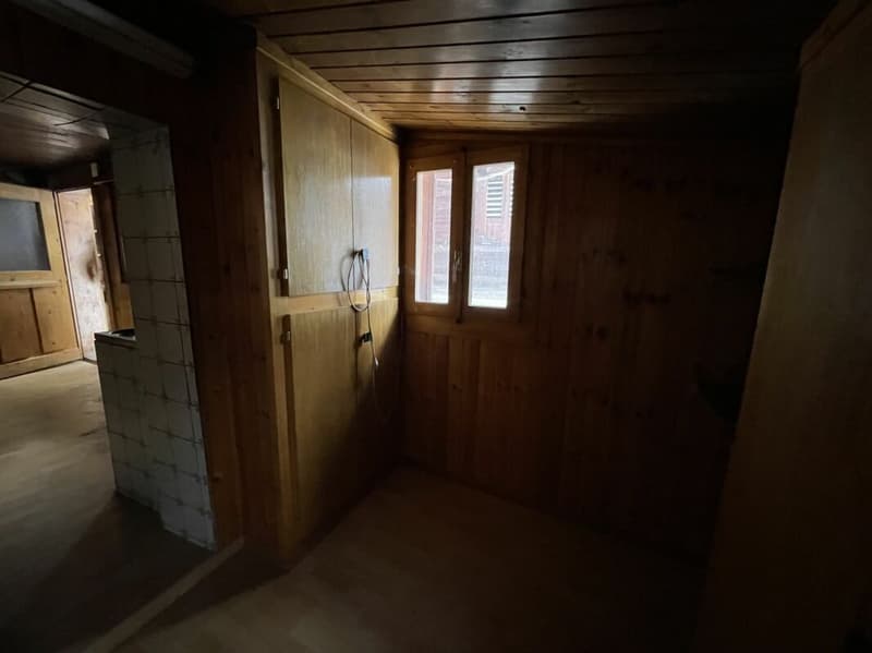 Historic and Rustic Semi-Detached House - Connoisseur's Object (8)