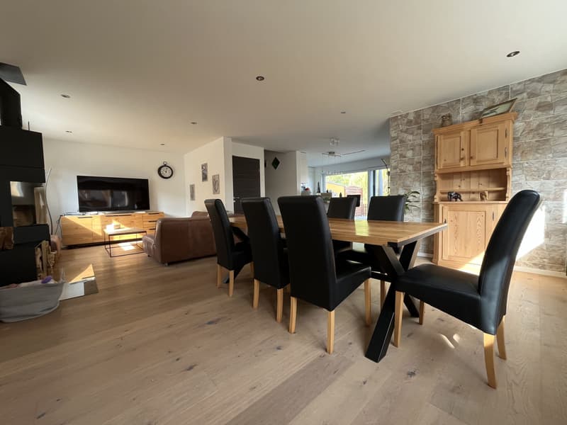 MAGNIFICENT SEMI-DETACHED HOUSE, PEACEFUL (12)