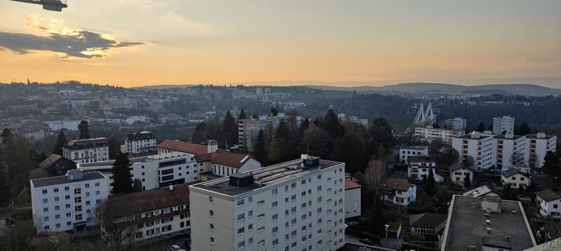 WITH A MAGNIFICENT PANORAMIC VIEW (6)