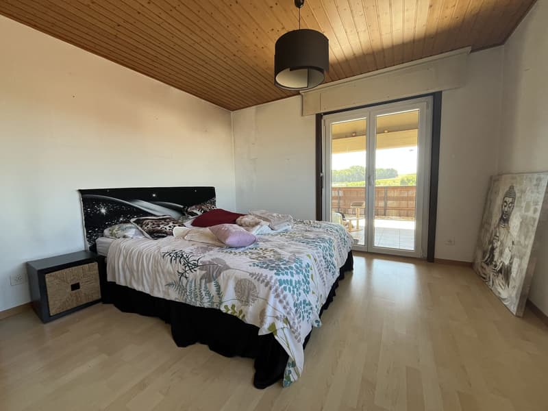 Mansarda con grande terrazza coperta (9)