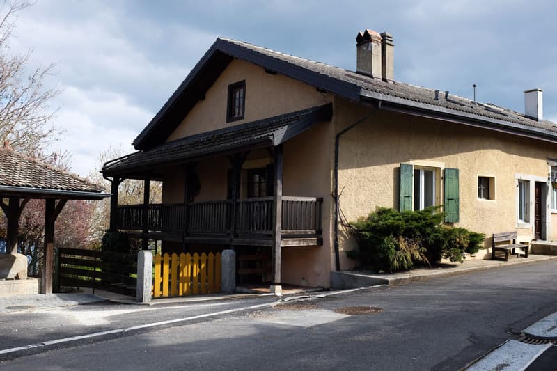 MAGNIFIQUE APPARTEMENT AVEC JARDIN PRIVATIF (10)