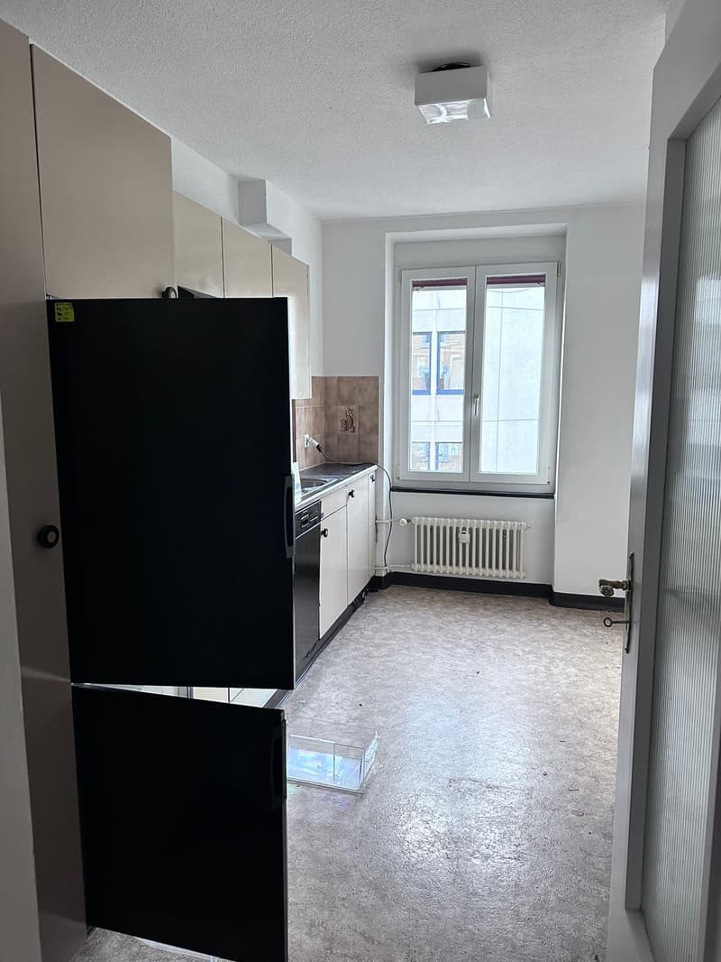 Befristete 2 Zimmer Wohnung nahe am Wipkingerplatz - bis 20.9.2024 (2)